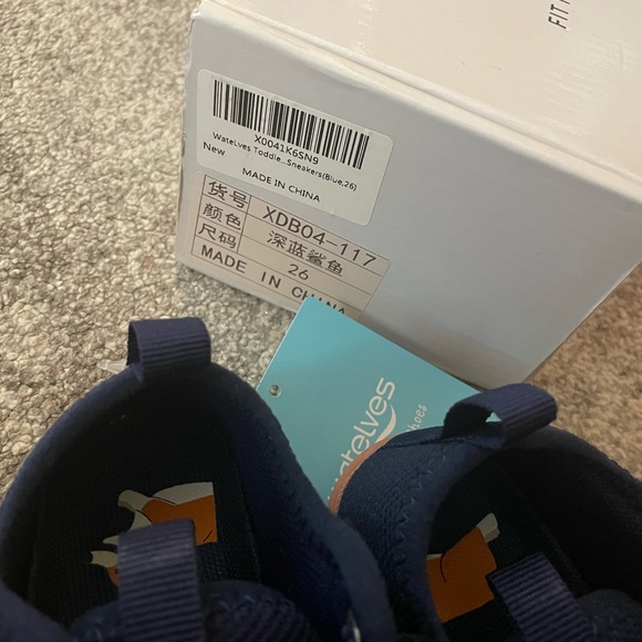 NWT-Wide Feet shoes Toddler 3 yrs old - Picture 14 of 14